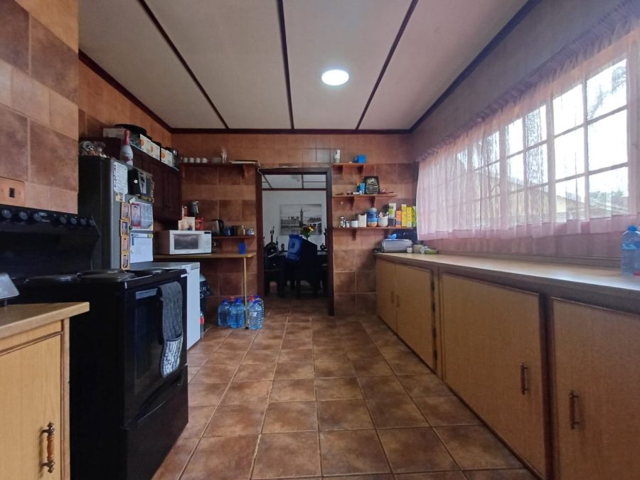 4 Bedroom Property for Sale in Flimieda North West